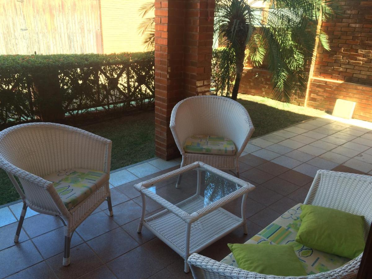 Linda Casa Porto Das Dunas: 4 Suites, Churrasqueira E Piscina 福塔雷萨 外观 照片